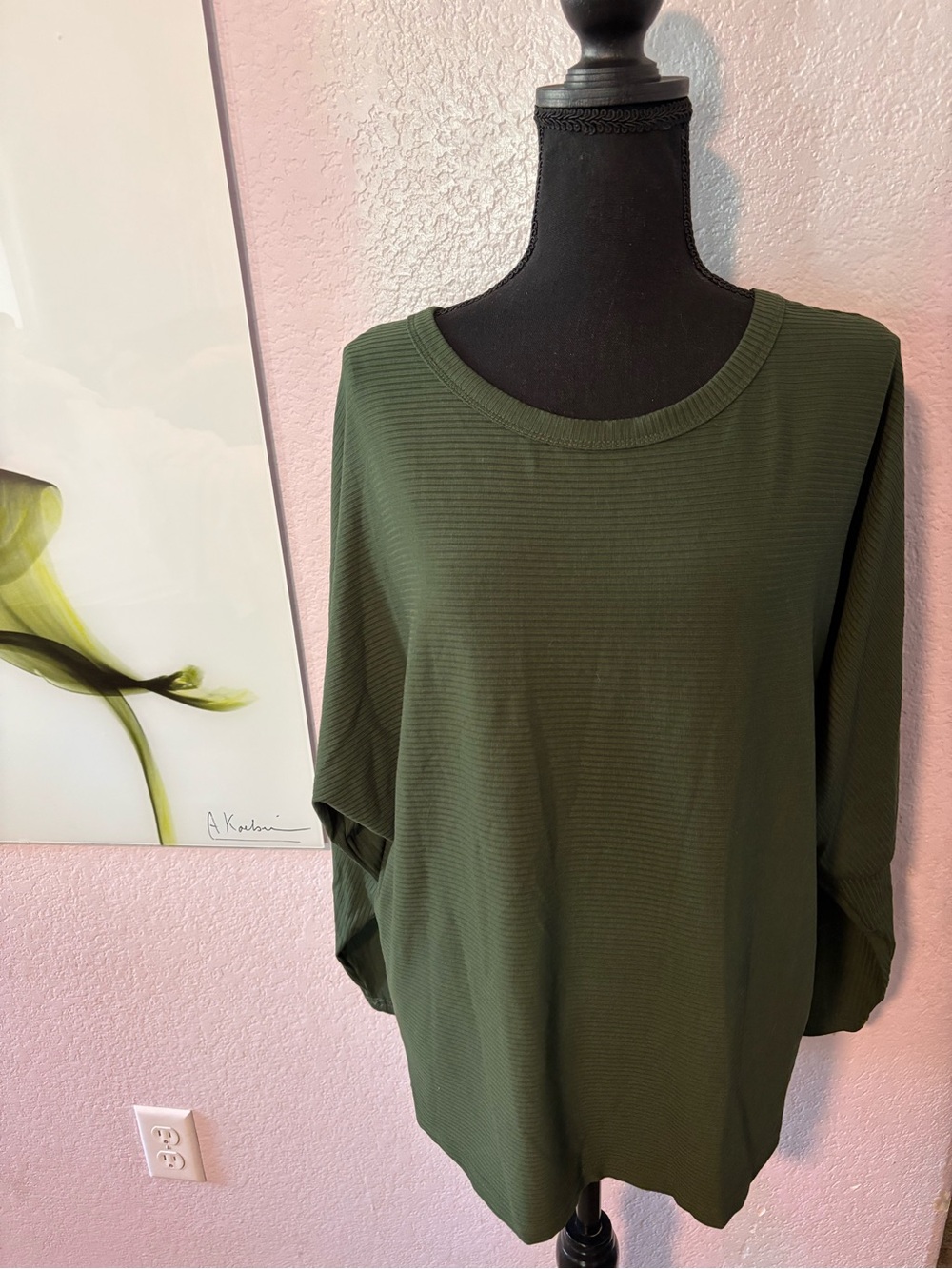 PrettyGarden green shirt size medium